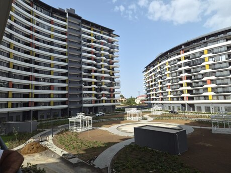 2-room new-build apartment for sale in Biləcəri, 73 m², 145 000 AZN, photo 4 / 12