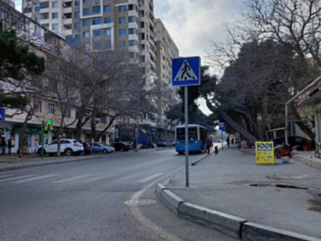 2 otaq · 77 m²