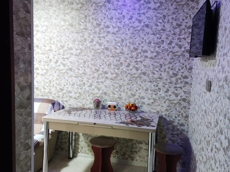 3 otaq · 85 m² · 1/1 mərtəbə, İnşaatçılar