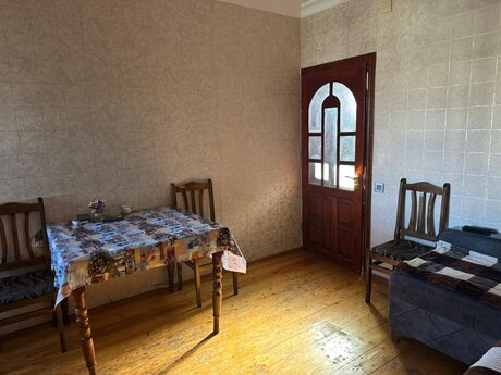 Köhnə Günəşlidə 1 otaqlı köhnə tikili mənzil satılır, 38 m², 95 000 AZN, şəkil 2 / 6