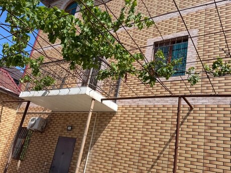 8-room house for sale in Mərdəkan, 238 m², 335 000 AZN, photo 3 / 12
