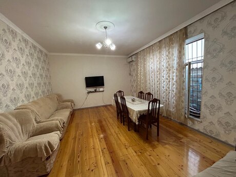 Hövsanda 4 otaqlı həyət evi satılır, 250 m², 93 500 AZN, şəkil 2 / 12