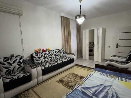 Köhnə Günəşlidə 1 otaqlı köhnə tikili mənzil satılır, 45 m², 114 000 AZN, şəkil 2 / 10