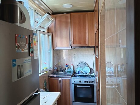 Bakıxanovda 2 otaqlı köhnə tikili mənzil satılır, 45 m², 130 000 AZN, şəkil 5 / 10