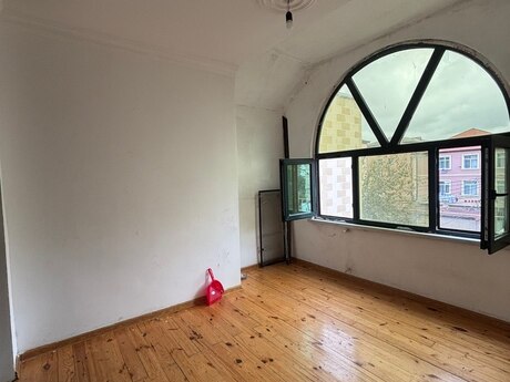 2 otaq · 60 m²