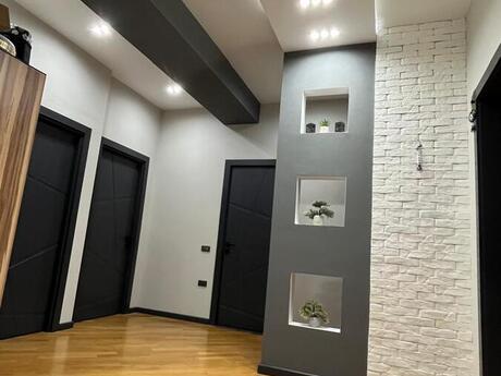 3 otaq · 111 m²