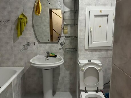 9-cu mikrorayonda 3 otaqlı köhnə tikili mənzil kirayə verilir, 82 m², 730 AZN/ay, şəkil 3 / 11