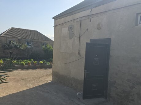 Binədə 4 otaqlı həyət evi satılır, 100 m², 48 000 AZN, şəkil 3 / 9
