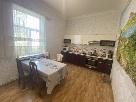 5-room house for rent in Badamdar, 198 m², 1 500 AZN/mo, photo 5 / 12