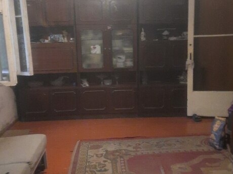3 otaq · 70 m² · 1/1 mərtəbə, Azadlıq Prospekti