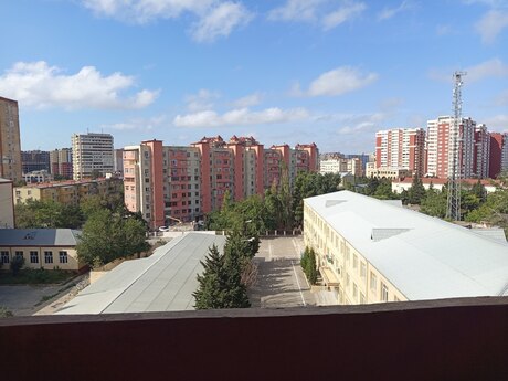 3-room new-build apartment for rent in Qara Qarayev, 80 m², 800 AZN/mo, photo 2 / 12