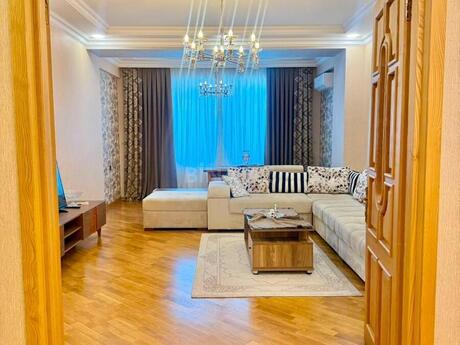 3-room new-build apartment for sale in Badamdar, 125 m², 343 000 AZN, photo 2 / 12