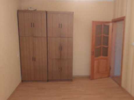 Yeni Günəşlidə 1 otaqlı köhnə tikili mənzil kirayə verilir, 35 m², 400 AZN/ay, şəkil 2 / 6