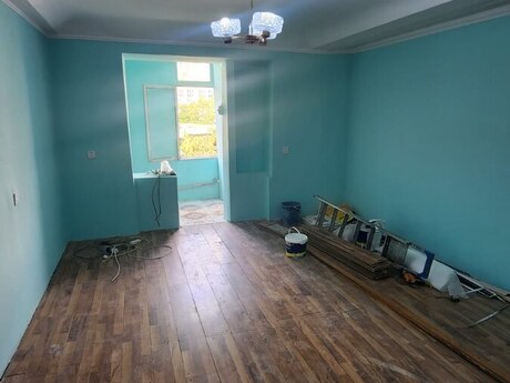 Продаётся 1-комнатная квартира в старом фонде, Nərimanov, 42 м², 72 000 AZN, фото 3 / 6