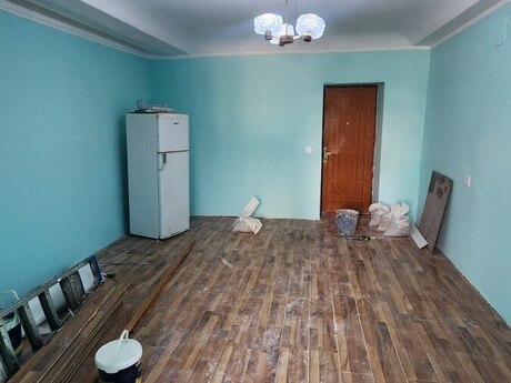 Продаётся 1-комнатная квартира в старом фонде, Nərimanov, 42 м², 72 000 AZN, фото 2 / 6
