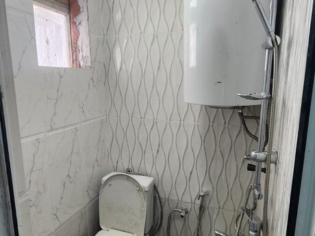 Продаётся 1-комнатная квартира в старом фонде, Nərimanov, 42 м², 72 000 AZN, фото 4 / 6