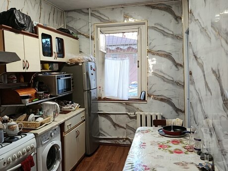 3-room old-build apartment for sale in Bakıxanov, 80 m², 169 000 AZN, photo 4 / 12