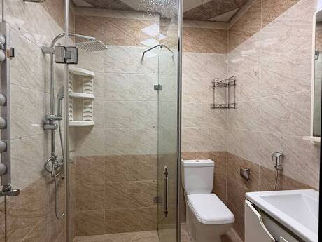 Əhmədlidə 3 otaqlı yeni tikili mənzil satılır, 90 m², 218 000 AZN, şəkil 5 / 11