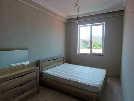 Qaraçuxurda 2 otaqlı yeni tikili mənzil kirayə verilir, 60 m², 400 AZN/ay, şəkil 2 / 5
