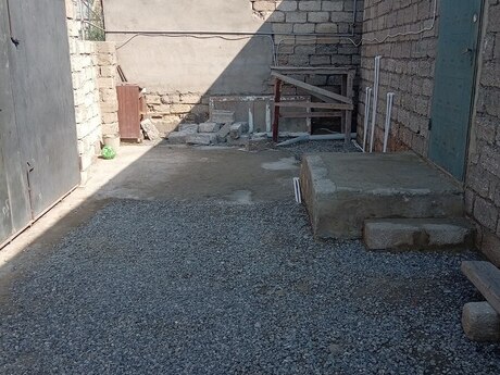 5 otaq · 110 m²