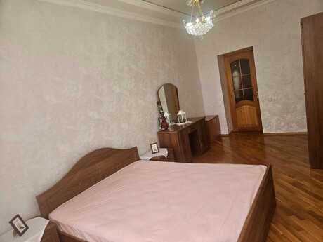 İçəri Şəhərdə 2 otaqlı köhnə tikili mənzil kirayə verilir, 60 m², 900 AZN/ay, şəkil 5 / 9