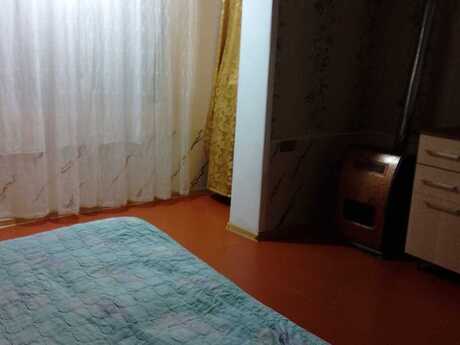M.Ə.Rəsulzadədə 3 otaqlı həyət evi kirayə verilir, 110 m², 600 AZN/ay, şəkil 3 / 12