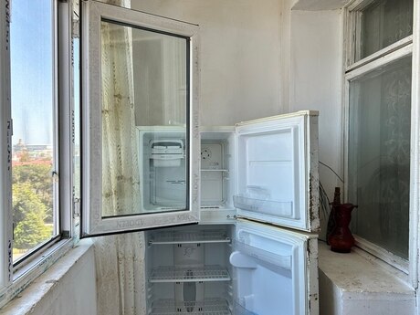 2-room old-build apartment for sale in Şüvəlan, 45 m², 70 000 AZN, photo 5 / 7