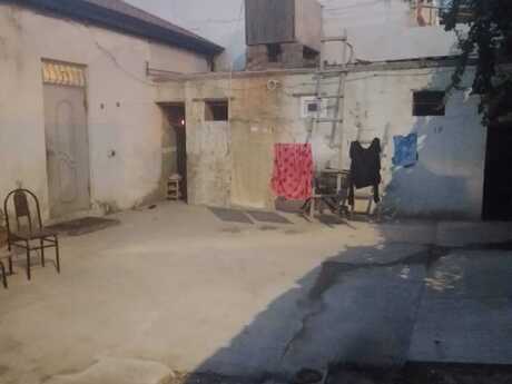5 otaq · 230 m²