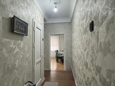 Bakıxanovda 2 otaqlı köhnə tikili mənzil satılır, 38 m², 120 000 AZN, şəkil 2 / 9