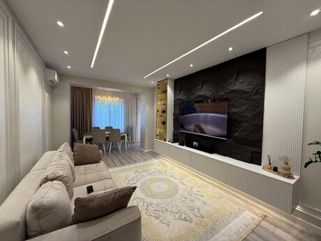 3 otaq · 85 m² · 9/10 mərtəbə, Koroğlu Rəhimov küç.