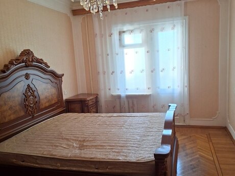 3-room old-build apartment for rent in Xalqlar Dostluğu, 80 m², 650 AZN/mo, photo 4 / 9