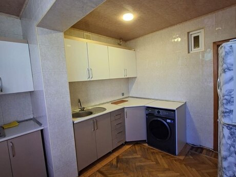 3-room old-build apartment for rent in Xalqlar Dostluğu, 80 m², 650 AZN/mo, photo 5 / 9