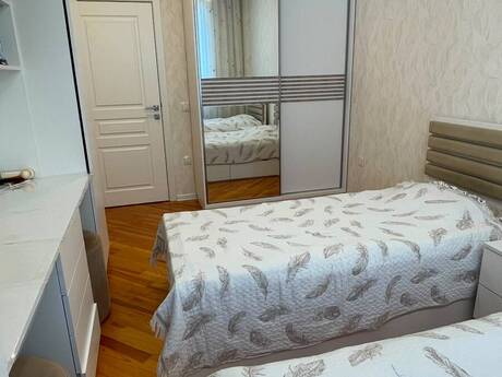 Yeni Bakı kompleksində 3 otaqlı yeni tikili mənzil satılır, 87 m², 175 000 AZN, şəkil 5 / 12