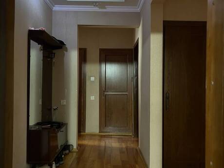 4-room old-build apartment for sale in Yeni Günəşli, 93 m², 185 000 AZN, photo 5 / 12