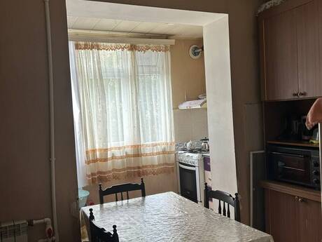 4-room old-build apartment for sale in Yeni Günəşli, 93 m², 185 000 AZN, photo 3 / 12