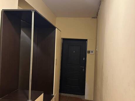 Abşeronda 2 otaqlı köhnə tikili mənzil satılır, 72 m², 69 000 AZN, şəkil 5 / 6