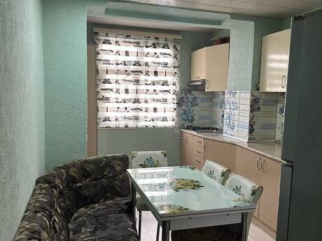 Abşeronda 2 otaqlı köhnə tikili mənzil satılır, 72 m², 69 000 AZN, şəkil 2 / 6