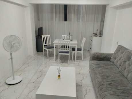 2 otaq · 55 m² · 1/1 mərtəbə, İnşaatçılar