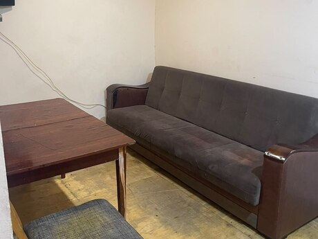 2 otaq · 30 m² · 1/1 mərtəbə, Həsən Əliyev küçəsi