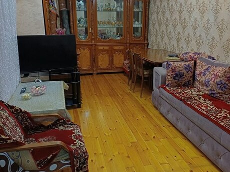 İnşaatçılarda 3 otaqlı həyət evi satılır, 90 m², 150 000 AZN, şəkil 2 / 7