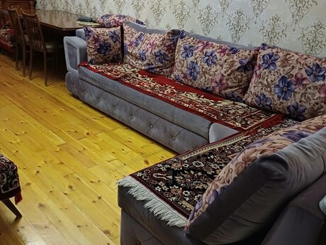 3 otaq · 90 m²
