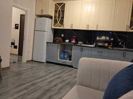 Продаётся 3-комнатная квартира в новостройке, Yeni Yasamal, 77 м², 255 000 AZN, фото 3 / 12