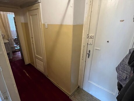 Şah İsmayıl Xətaidə 3 otaqlı köhnə tikili mənzil satılır, 60 m², 240 000 AZN, şəkil 2 / 12