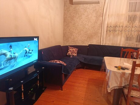 Binədə 3 otaqlı həyət evi kirayə verilir, 150 m², 150 AZN/ay, şəkil 2 / 3