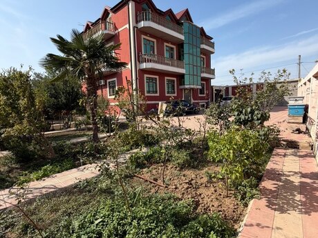 10 otaq · 500 m² · 1/1 mərtəbə, Mehdiabad