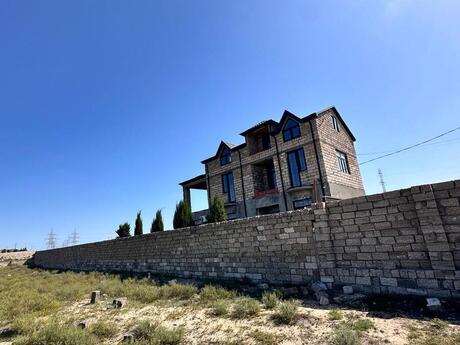 6-room house for sale in Qala, 1 000 m², 140 000 AZN, photo 2 / 12