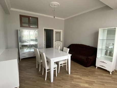 2 otaq · 70 m²