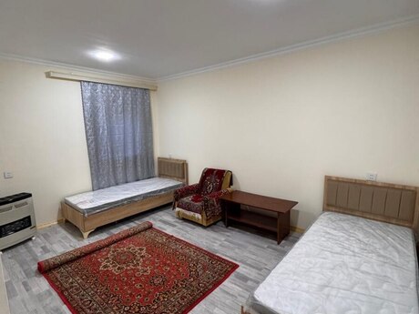 M.Ə.Rəsulzadədə 2 otaqlı həyət evi kirayə verilir, 55 m², 400 AZN/ay, şəkil 5 / 7