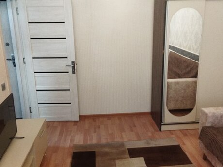 Memar Əcəmidə 2 otaqlı köhnə tikili mənzil kirayə verilir, 40 m², 550 AZN/ay, şəkil 3 / 12