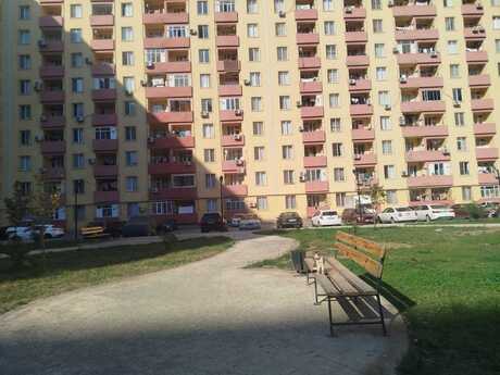 2 otaq · 74 m² · 3/14 mərtəbə, Saray